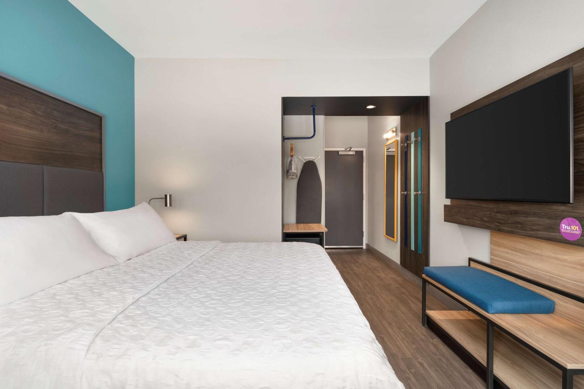 Hotel Tru By Hilton Albany Airport, Ny à Latham Extérieur photo
